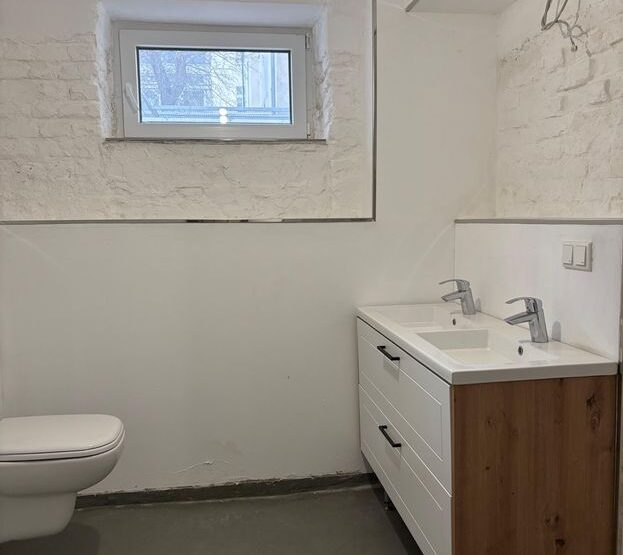 Toilette im Souterrain